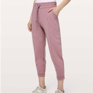 Lululemon At My Leisure Joggers Heathered Mod Misty Merlot Size 6 Pink Rose
